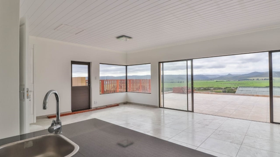 3 Bedroom Property for Sale in Fraaiuitsig Western Cape